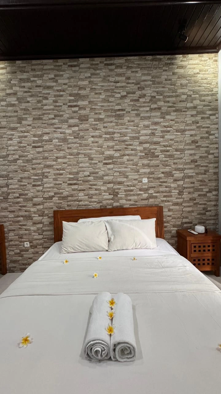 2BR VILLA KEROBOKAN in Seminyak - Image 4