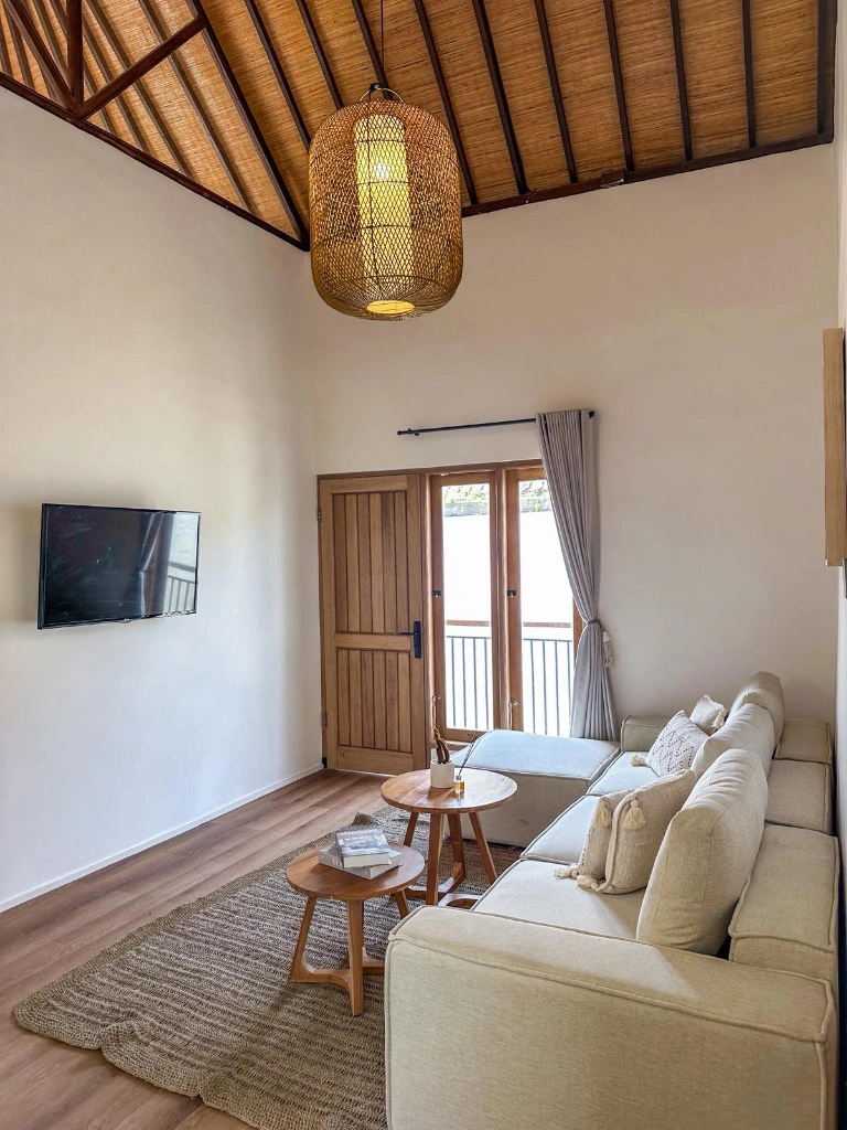 Mediterranean-Style 3-Bedroom Villa – Berawa, Canggu in Canggu - Image 5