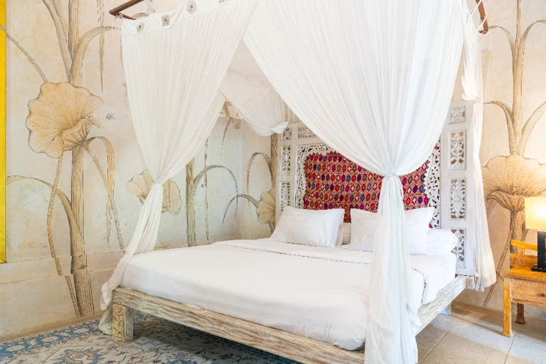 Artist Villa 3BDR swimming pool with deck and view in Ubud - Image 4