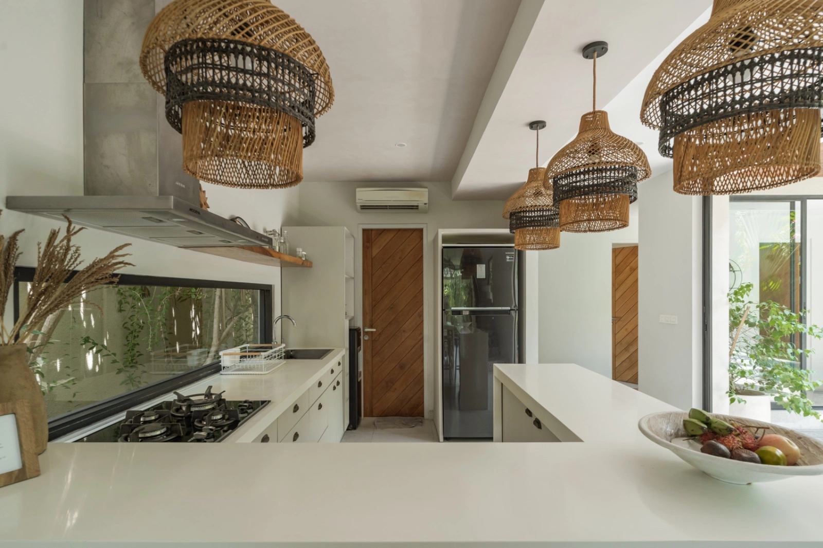 MODERN TROPICAL 4  BEDROOMS VILL IN BERAWA - CANGGU in Canggu - Image 3