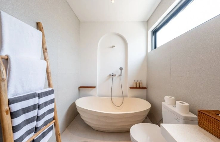 MONTHLY & YEARLY RENT AVAILABLE  BRAND NEW 3 BEDROOMS VILLA IN PERERENAN in Pererenan - Image 3