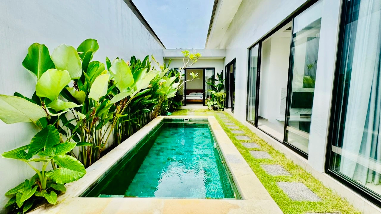 2 BEDROOMS TROPICAL MINIMALIST VILLA IN SESEH- YO211 in Seseh - Image 1