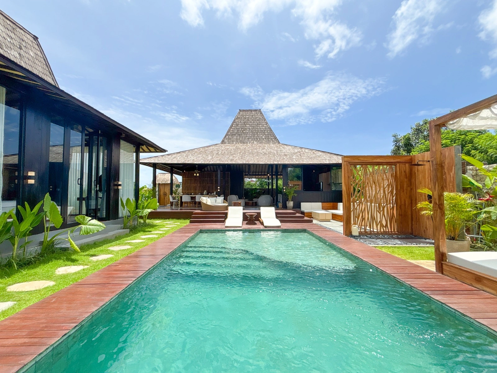 Timeless 3BR Joglo Villas in Pandawa with 100-Year Leasehold in Nusa Dua - Image 1