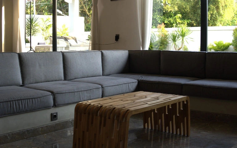 Sunset & Rice Field Views from Each Floor – Spacious Villa for Sale in Pererenan in Pererenan - Image 4