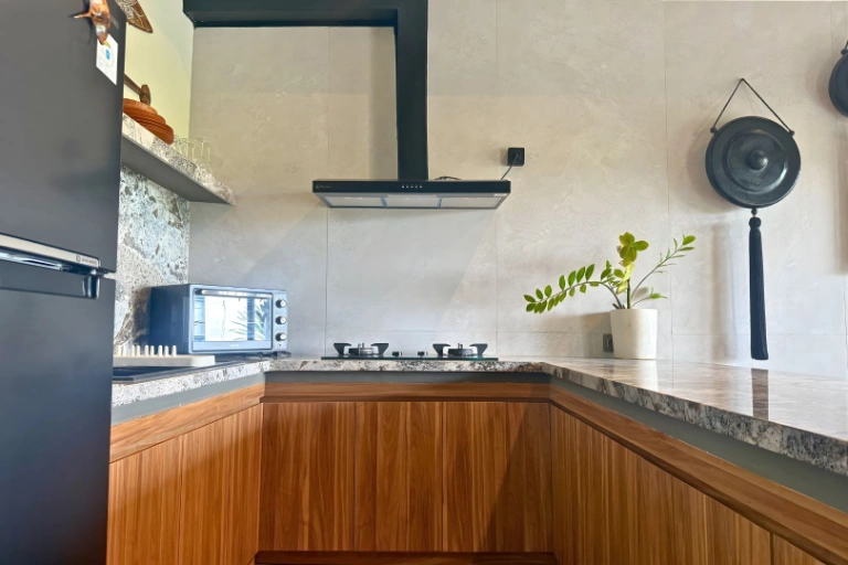 🌿 Stylish 1BR Rice Field Villa with Private Pool – Peaceful Long Stay Living ✨ in Tabanan - Image 5