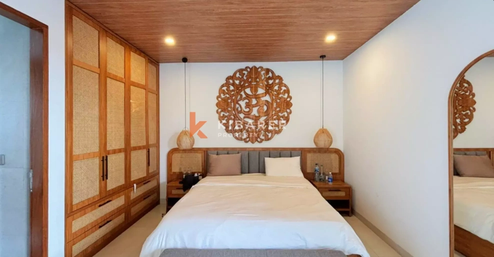 Stylish 3BR Enclosed Living Villa with Sunken Lounge Design in Pererenan YRV4384 in Pererenan - Image 5