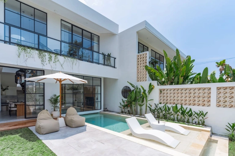 🌾 Tranquil Luxury Villa with Rice Field Views – Just 10 Min from Canggu! in Pererenan - Image 5