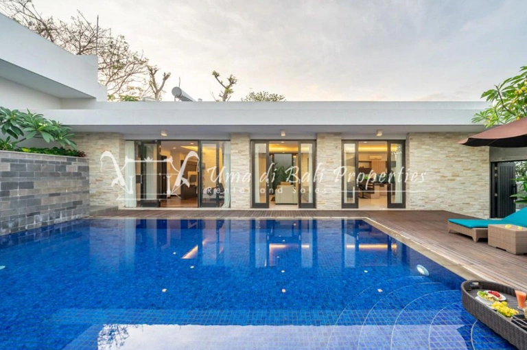 3BR VILLA FOR RENT AT UNUSA DUA | IP 943 in Nusa Dua - Image 3