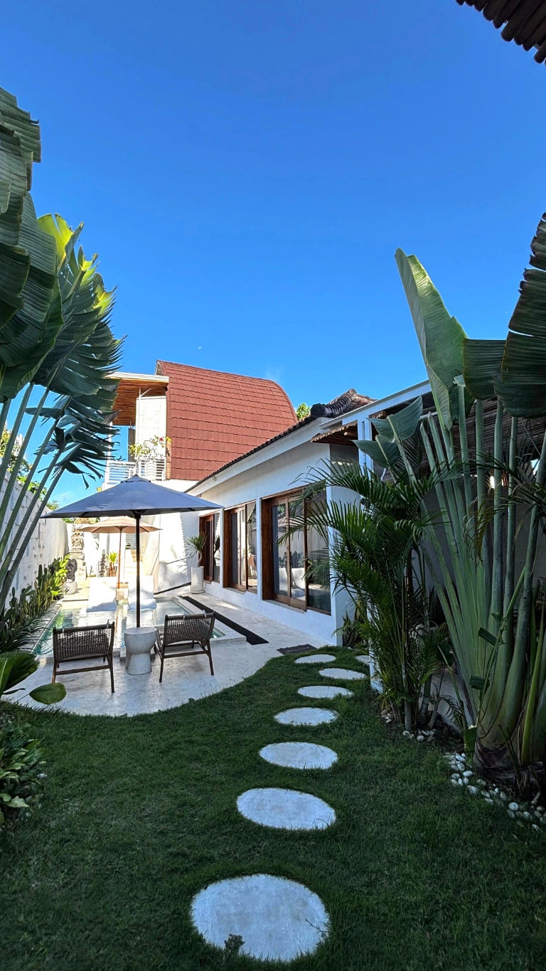 Villa in Nusa Dua - Image 2