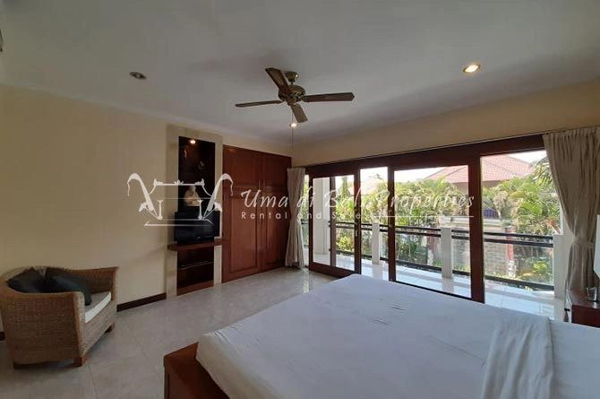 BIG GARDEN 2BR VILLA FOR RENT AT UMALAS | IT 018  in Canggu - Image 3