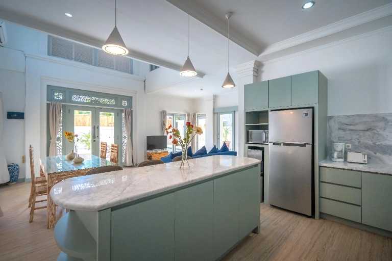 3BR VILLA FOR YEARLY RENTAL AT CENTRAL SMEINYAK | LV 776 in Seminyak - Image 3