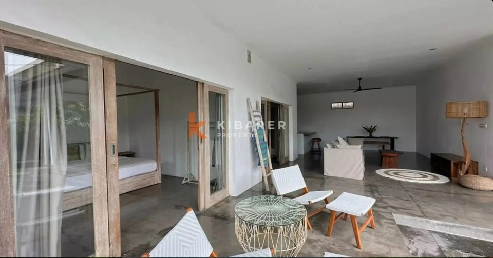 Spacious Three Bedroom Ensuite Villa in Padang Linjong YRL2123 in Canggu - Image 4