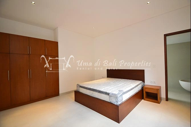 3BR VILLA FOR RENT AT KEROBOKAN |  LV 622  in Canggu - Image 4