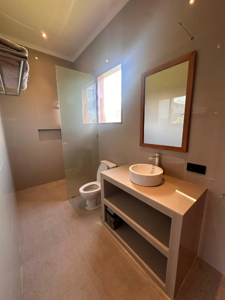 𝗣𝗘𝗥𝗘𝗥𝗘𝗡𝗔𝗡 | 𝟮+𝟭 𝗕𝗘𝗗𝗥𝗢𝗢𝗠 𝗣𝗥𝗜𝗩𝗔𝗧𝗘 𝗩𝗜𝗟𝗟𝗔 𝗙𝗢𝗥 𝗬𝗘 in Pererenan - Image 3