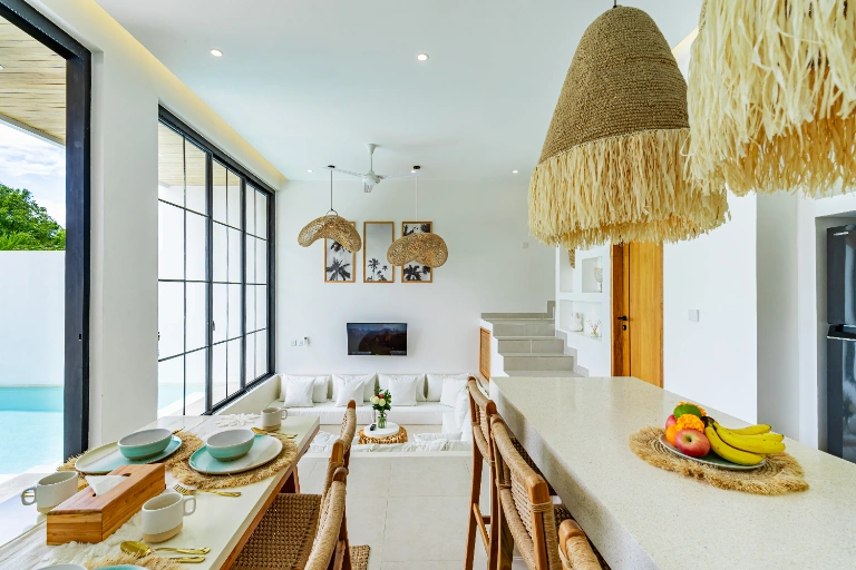 Stylish 1BR Private Villa in Canggu | Pool, Workspace & Prime Location in Canggu - Image 5