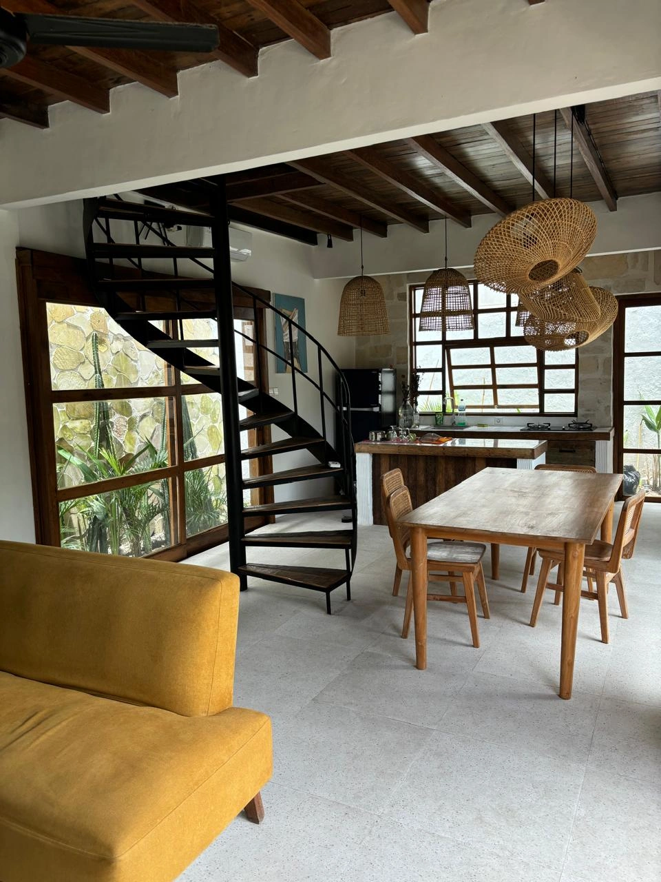 Brand New 3 Bedroom Modern Villa in Bumbak (Behind Satoshi) in Seminyak - Image 2