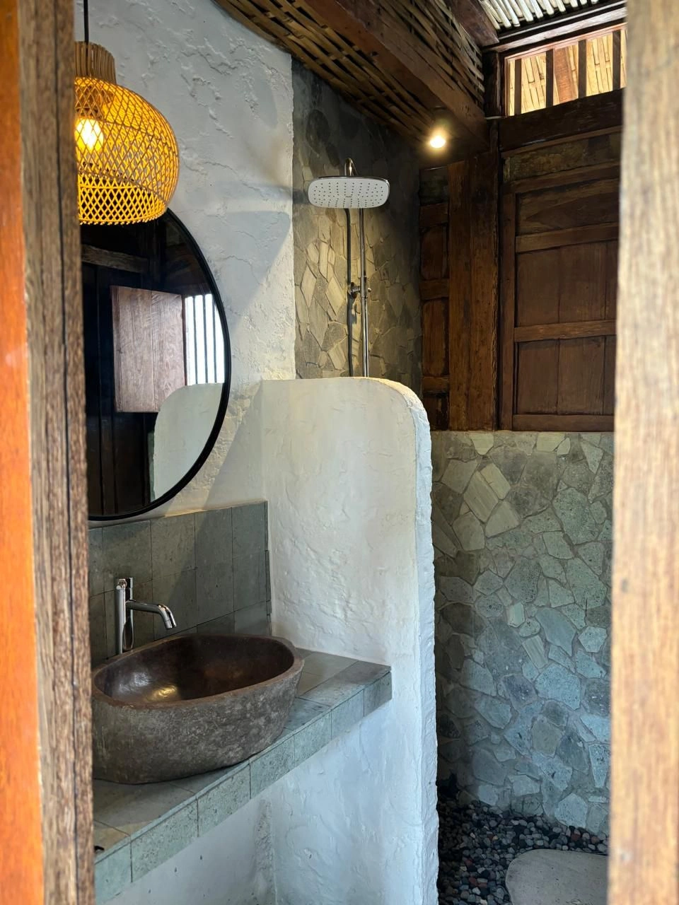 Brand New 3 Bedroom Modern Villa in Bumbak (Behind Satoshi) in Seminyak - Image 4