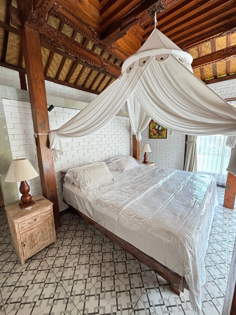 2 Bedroom Villa with Garden Pet Friendly in Canggu, Padonan  in Canggu - Image 2