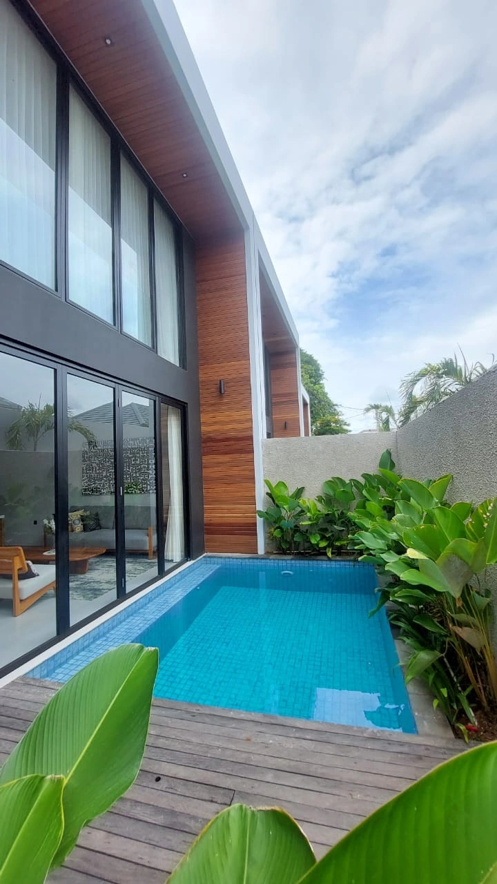 Villa For Rent 3 Bed In Seminyak,Badung Bali KD-4188 in Seminyak - Image 2