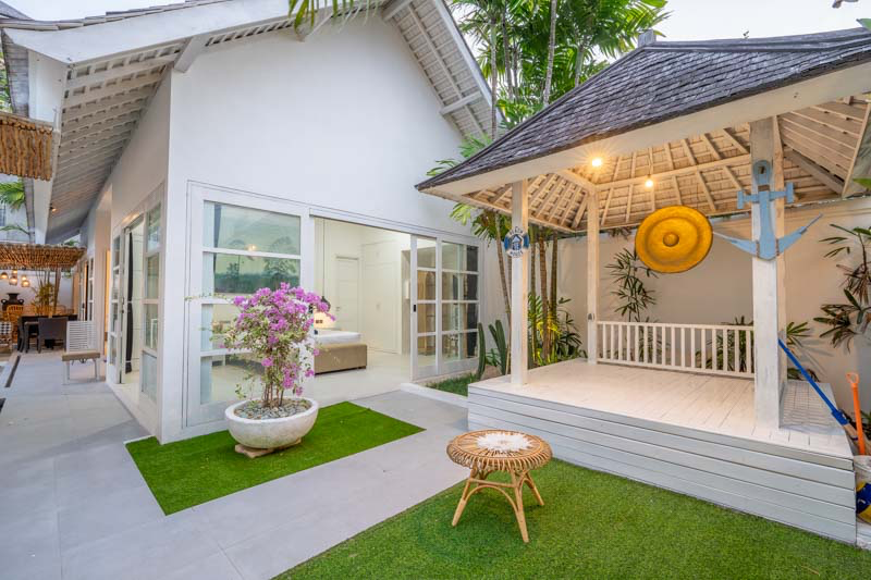 Spacious Zen Villa in heart Berawa in Canggu - Image 3