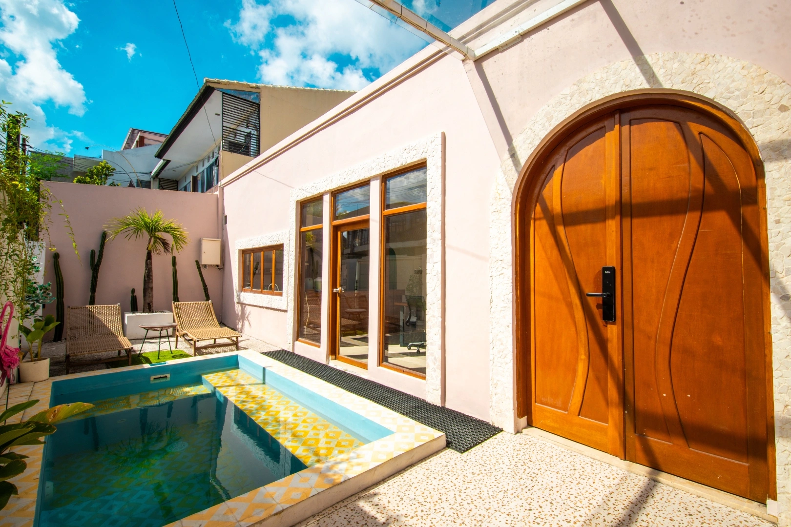 ✨ Elegant 3BR Villa with Private Office – Refined Living for Modern Professional in Canggu - Image 2