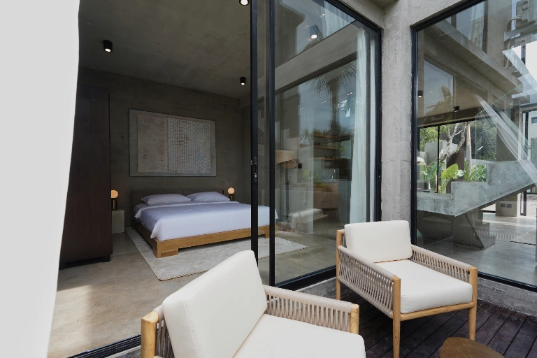 MONTHLY & YEARLY - ULUWATU - LUXURY 4 BEDROOMS VILLA IN ULUWATU AVAILABLE  in Uluwatu - Image 3